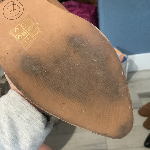 Chinese Laundry Filip Bootie in camel size 9.5 - Picture 5 of 5